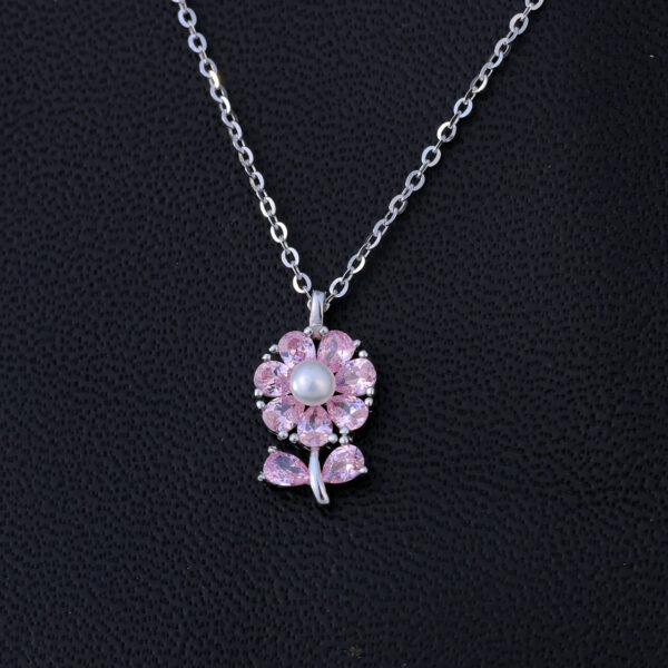 MELANO 925 Sterling Silver Italian Stylish Flower Pendant With Chain| Rhodium Plated Gift for Her