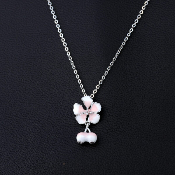 MELANO 925 Sterling Silver Italian Flower Pendant Chain Set Rhodium Plated Gift for Her