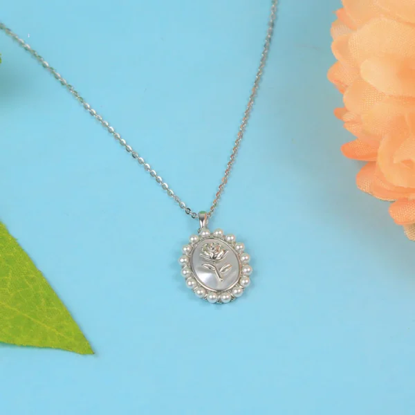 MELANO 925 Sterling Silver Rose Round Pendant Chain Necklace